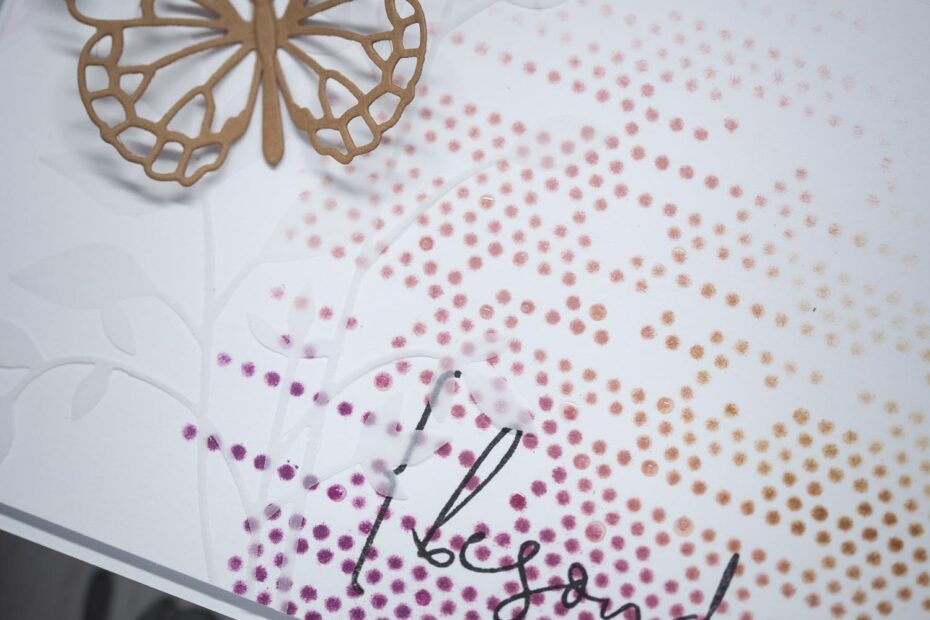 © Inkystamp_Wunderbar | © Ranger Ink_Distress Ink - Seedless Preserves | © Ranger Ink_Distress Ink - Dusty Concord | © Ranger Ink_Distress Ink - Tea Dye | © Memory Box_Lunette Butterfly / Vivienne Butterfly |